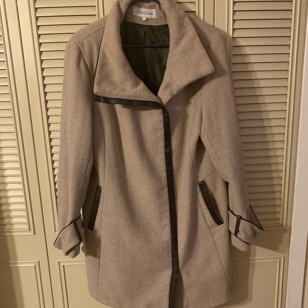 Calvin Klein Woman's Wool Coat Size 16